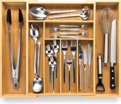 Budu Uitschuifbare Bamboe Bestekbak #43 (43 Cm Diep) - Bestekcassette Hout - Besteklade - 43 X 32,2 - 53 Cm - 6/8 Vakken