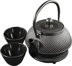 SakuraTea - Theepot Set - 4-delig - Gietijzer - Zwart - 0.8L - 2 Kopjes (100ml) 14 SakuraTea - Theepot Set - 4-delig - Gietijzer - Zwart - 0.8L - 2 Kopjes (100ml) -Kook Verkoop 1200x1113 2