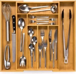 Budu Uitschuifbare Bamboe Bestekbak #47 (47 Cm Diep) - Bestekcassette Hout - Besteklade - 47 X 30,6 - 50 Cm - 6/8 Vakken