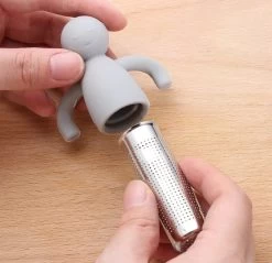 Theemannetjes - Theefilter Voor Losse Thee - Thee Infuser - Thee Zeef - Siliconen - Vaatwasserbestendig - Grijs - 2stuks 9 Theemannetjes - Theefilter Voor Losse Thee - Thee Infuser - Thee Zeef - Siliconen - Vaatwasserbestendig - Grijs - 2stuks -Kook Verkoop 1200x1161 8