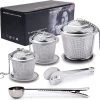 TeaLux 5-Delig RVS Theefilters Set Met Maatlepel En Lekbakjes En Knijper - Theezeef Voor Losse Thee En Kruiden - Tea InfuserStrainer Giftset - Verse Thee FilterZeef Cadeau Pakket - Kruidenbuiltje Ei Met Onderzetters - Geschenkset