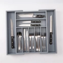 Merkloos Decopatent® Uitschuifbaar Bestekbak - Besteklade - 7 Vaks -> Uitschuifbaar Naar 9 Vakken - Bestekbakken Organizer - Bamboe - Grijs 17 Merkloos Decopatent® Uitschuifbaar Bestekbak - Besteklade - 7 Vaks -> Uitschuifbaar Naar 9 Vakken - Bestekbakken Organizer - Bamboe - Grijs -Kook Verkoop 1200x1200 1376