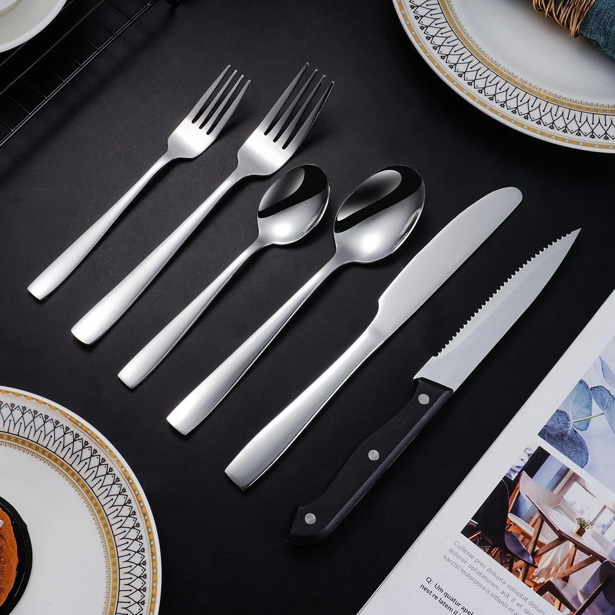 Deleca 8 Persoons Bestekset (48-delig) - Lepels, Messen, Vorken & Steakmessen - Vaatwasserbestendig - Zilver / RVS 5 Deleca 8 Persoons Bestekset (48-delig) - Lepels, Messen, Vorken & Steakmessen - Vaatwasserbestendig - Zilver / RVS - Afbeelding 3