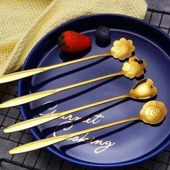 Fako Bijoux® - 4 Lange Lepels Bloem Motief - Latte Macchiato - Longdrink - Cocktail - Dessert - IJs - Koffie - Goud - 4 Stuks - Bewaarzakje 9 Fako Bijoux® - 4 Lange Lepels Bloem Motief - Latte Macchiato - Longdrink - Cocktail - Dessert - IJs - Koffie - Goud - 4 Stuks - Bewaarzakje -Kook Verkoop 1200x1200 1496