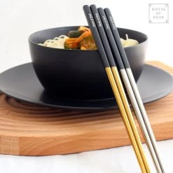 House Of Husk Chopsticks Set - Koreaanse Eetstokjes - Vaatwasserbestendig - RVS - 5 Paar - Duo Tone - Zwart Goud -Kook Verkoop 1200x1200 1546