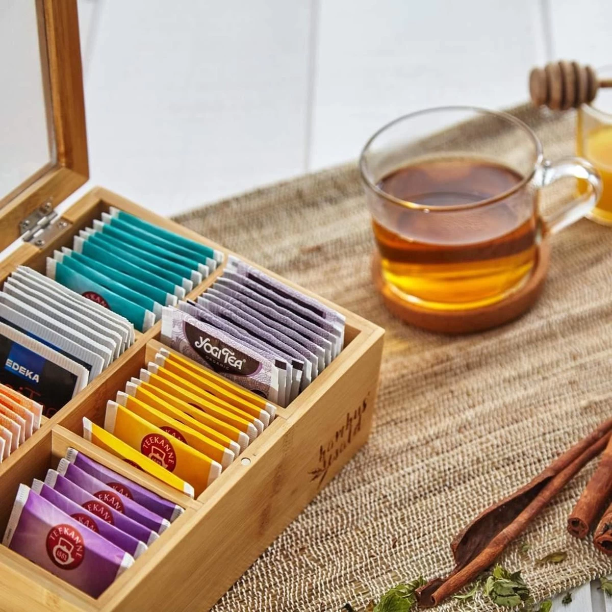 Bambuswald© Houten Theedoos Met 6 Vakken Gemaakt Van 100% Duurzame Bamboe 6 Bambuswald© Houten Theedoos Met 6 Vakken Gemaakt Van 100% Duurzame Bamboe - Afbeelding 4