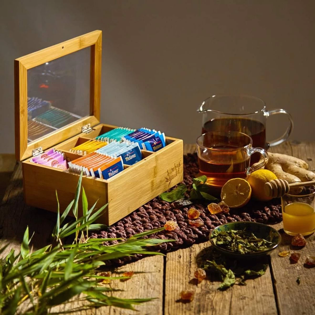 Bambuswald© Houten Theedoos Met 6 Vakken Gemaakt Van 100% Duurzame Bamboe 13 Bambuswald© Houten Theedoos Met 6 Vakken Gemaakt Van 100% Duurzame Bamboe - Afbeelding 11