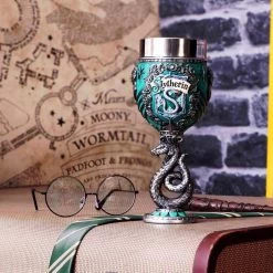 Nemesis Now - Harry Potter - Slytherin - Wijnkelk - Blauw - 19.5cm -Kook Verkoop 1200x1200 2000