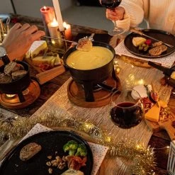 Boska Pizzaplank Friends L - BBQ Accessoires - Eikenhout - Handige Opvanggeul - Ø 34 Cm 29 Boska Pizzaplank Friends L - BBQ Accessoires - Eikenhout - Handige Opvanggeul - Ø 34 Cm -Kook Verkoop 1200x1200 251