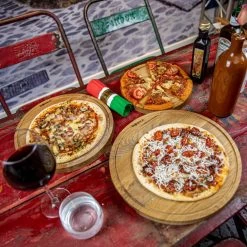 Boska Pizzaplank Friends L - BBQ Accessoires - Eikenhout - Handige Opvanggeul - Ø 34 Cm 34 Boska Pizzaplank Friends L - BBQ Accessoires - Eikenhout - Handige Opvanggeul - Ø 34 Cm -Kook Verkoop 1200x1200 255