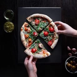 Navaris Pizzasteen XL Voor Oven En Barbecue - Rechthoekige Pizzaplaat 38 X 30 Cm - Inclusief Receptenboek - Keramisch Geglazuurd - Zwart -Kook Verkoop 1200x1200 268