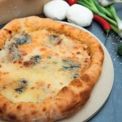 Boska Pizzasteen Deluxe - Voor Oven & BBQ - Knapperige Pizza's - Ø 29.5 Cm - BBQ Accessoires -Kook Verkoop 1200x1200 276