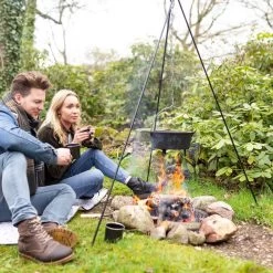 Esschert Design - Driepoot Met Ketting - Haardvuur Accessoires - Staal - Zwart -Kook Verkoop 1200x1200 467