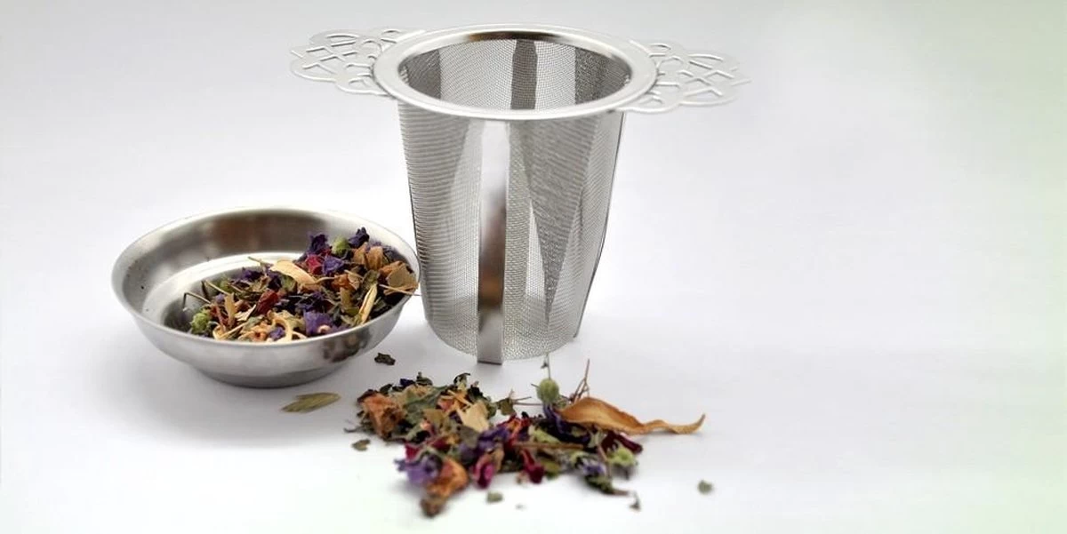 Theefilter RVS - Theezeef Losse Thee Voor Kop Of Hele Pot Met Houder En Lekbakje 7 Theefilter RVS - Theezeef Losse Thee Voor Kop Of Hele Pot Met Houder En Lekbakje - Afbeelding 5