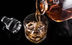 VDN Donella Whiskey Glazen Set Handgeblazen - 4 Whiskeyglazen – Tumbler - Loodvrij Kristal Glas -Kook Verkoop 1200x762 2