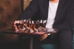 VDN Edam Whiskey Glazen Set Handgeblazen - 4 Whiskeyglazen – Tumbler - Loodvrij Kristal Glas 20 VDN Edam Whiskey Glazen Set Handgeblazen - 4 Whiskeyglazen – Tumbler - Loodvrij Kristal Glas -Kook Verkoop 1200x799 113