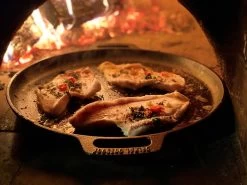 Valhal Outdoor Skillet / Plancha / Koekenpan - Gietijzer - Diameter 35cm, Twee Handvatten, VH35F -Kook Verkoop 1200x900 13