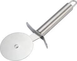 ProudProducts - Pizzasnijder - Ophangbaar - RVS -Kook Verkoop 1200x950