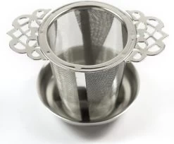Theefilter RVS - Theezeef Losse Thee Voor Kop Of Hele Pot Met Houder En Lekbakje 9 Theefilter RVS - Theezeef Losse Thee Voor Kop Of Hele Pot Met Houder En Lekbakje -Kook Verkoop 1200x989 5