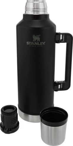 Stanley The Legendary Classic Bottle 2.3L Matte Black Pebble -Kook Verkoop 605x1200