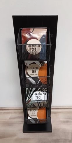 Gifts Amsterdam Theerek Mandy 1x4 12x8x42 Cm Hout En Metaal Zwart