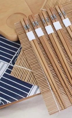 Chopsticks - Bamboe - 5 Paar - Sushi - Giftset -Kook Verkoop 735x1200 1