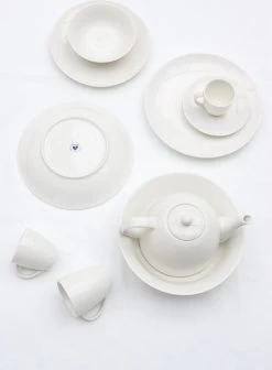 Vtwonen 4 Koffiekopjes Met Schoteltjes - Wit - Porselein - 100ml -Kook Verkoop 881x1200