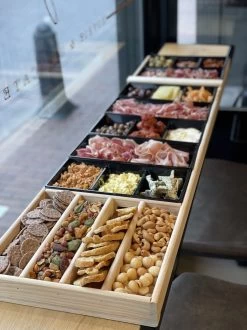 Sjoelbak - Borrelsjoelbak - Hapjesplank - Borrelplank - Mini Sjoelbak 120 Cm Met Zwarte Bakjes - Kleine Sjoelbakken -Kook Verkoop 899x1200 12