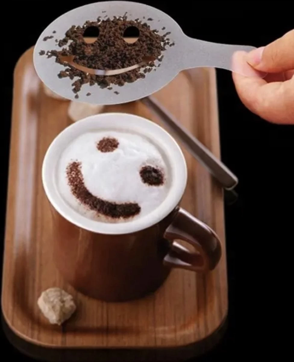 Koffie Figuurtjes Maker - Latte Art - Cacao Vormpjes - 16 Verschillende Houders - Cappuccino - Latte Macchiato - Hartjes Maker 4 Koffie Figuurtjes Maker - Latte Art - Cacao Vormpjes - 16 Verschillende Houders - Cappuccino - Latte Macchiato - Hartjes Maker - Afbeelding 2